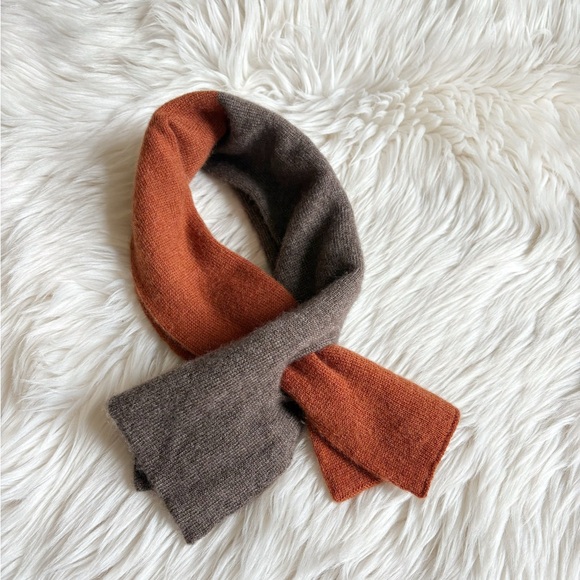 Accessories - Cashmere scarf